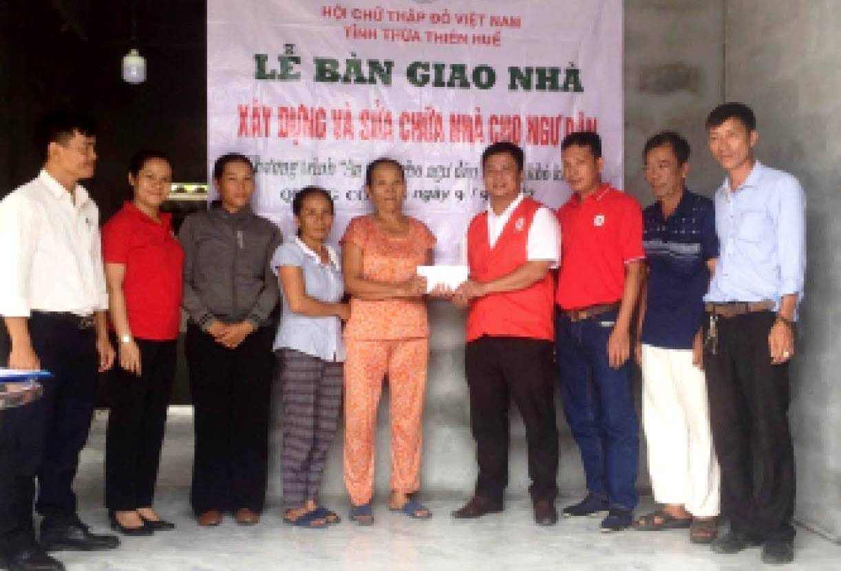 Niềm vui từ những ngôi nhà cho ngư dân nghèo