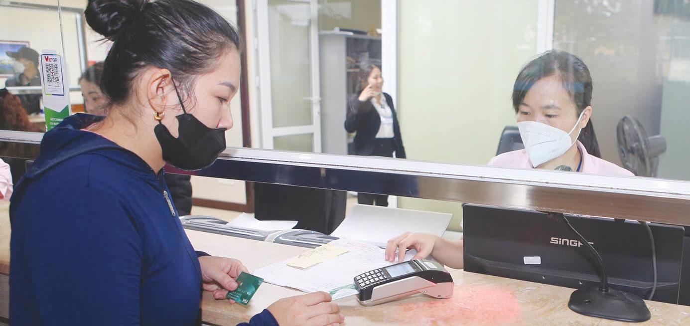 Thanh toán viện phí không dùng tiền mặt Nhiều tiện ích, cần truyền thông