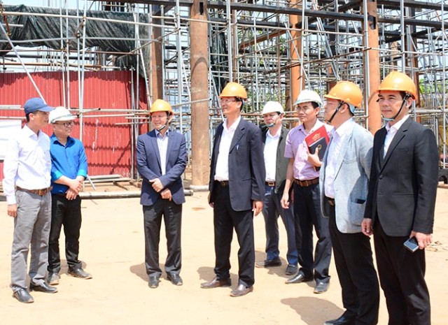 Nghiên cứu dịch vụ, thực hiện cơ chế tự chủ, nâng cao thu nhập cho người lao động