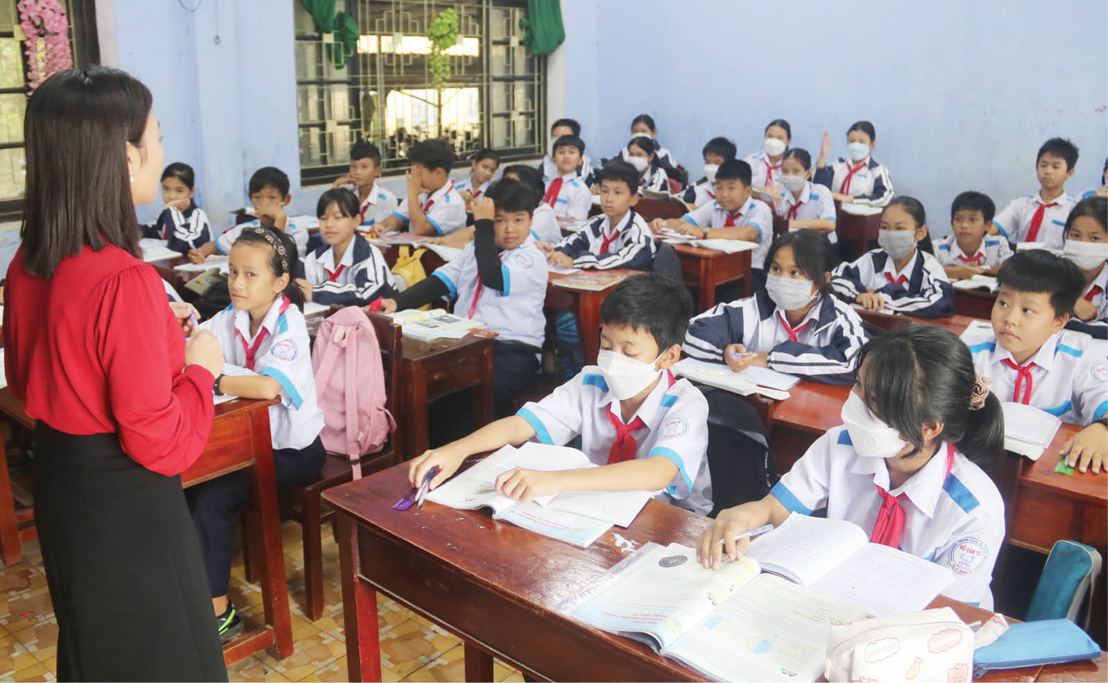 Chọn sách giáo khoa qua trải nghiệm dạy học