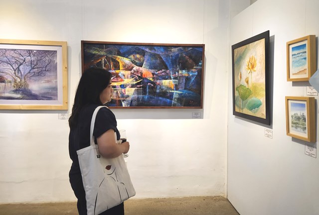 Triển lãm 43 tác phẩm mới của sinh viên mỹ thuật