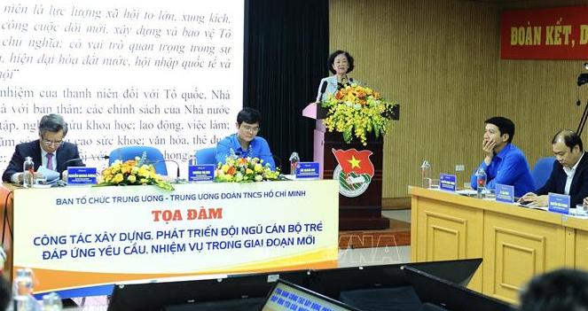 “Cần chính sách phù hợp cho cán bộ trẻ có năng lực nổi trội”