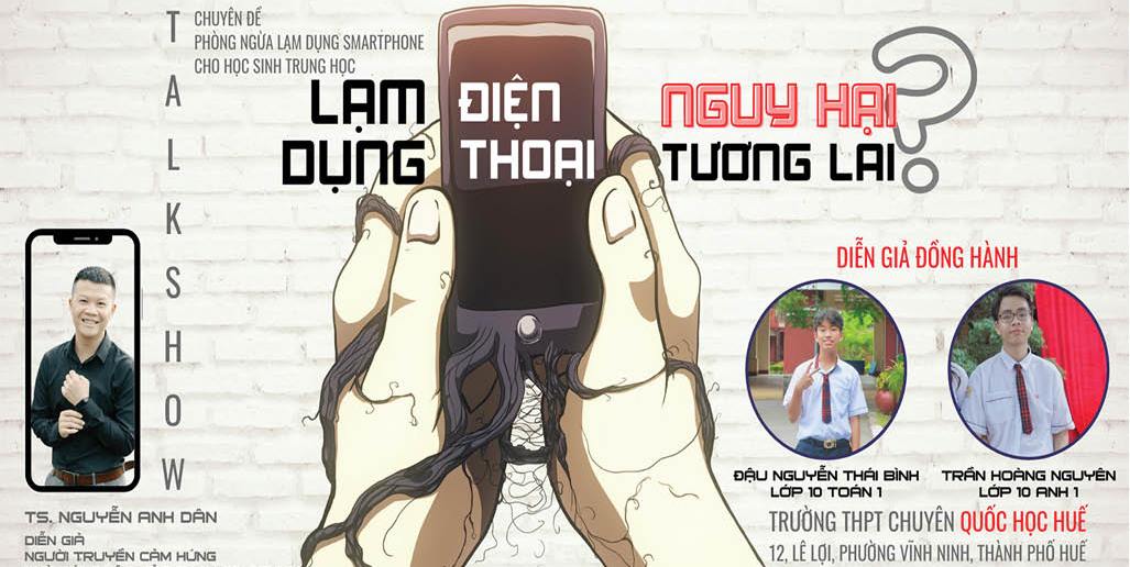 Hai “nhà khoa học nhí”  điện thoại thông minh