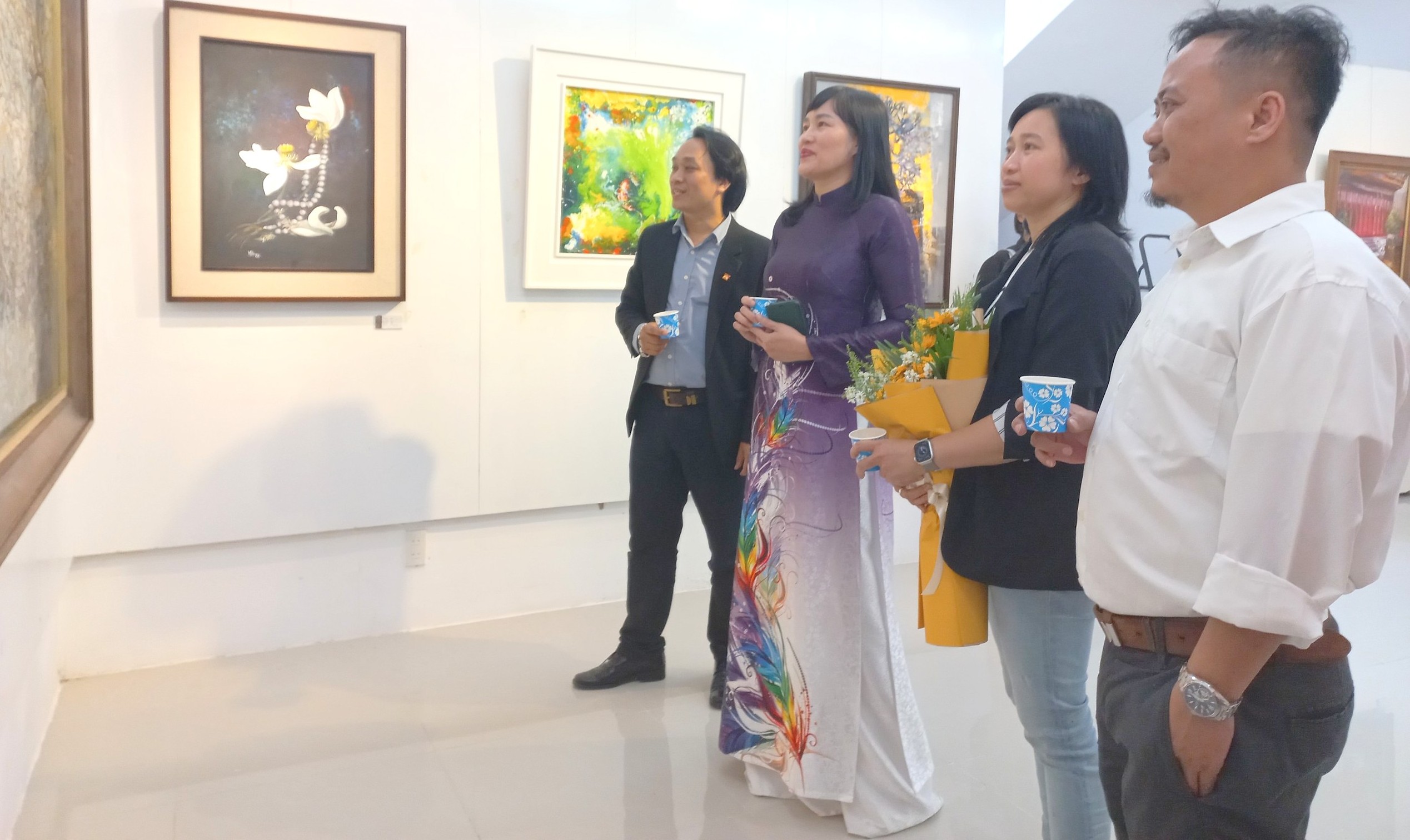 Triển lãm 41 tác phẩm mỹ thuật về “Nét Huế”