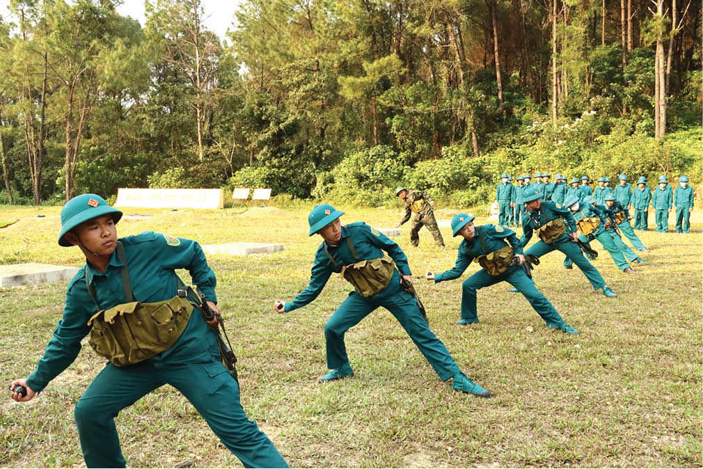 Tích cực và đồng bộ trong huấn luyện