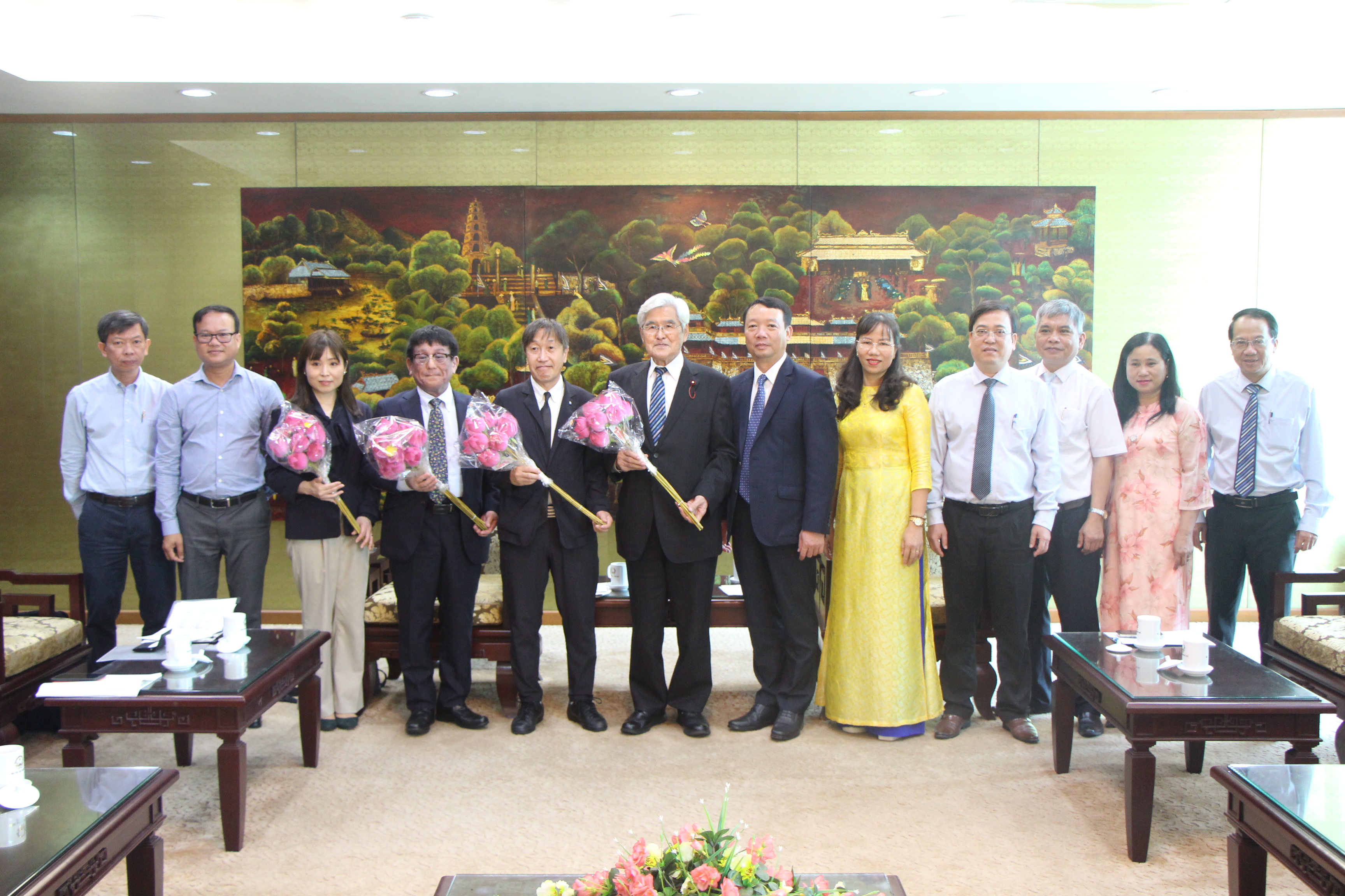 Tăng cường giao thương kinh tế, văn hóa giữa TP Shizuoka và TP Huế