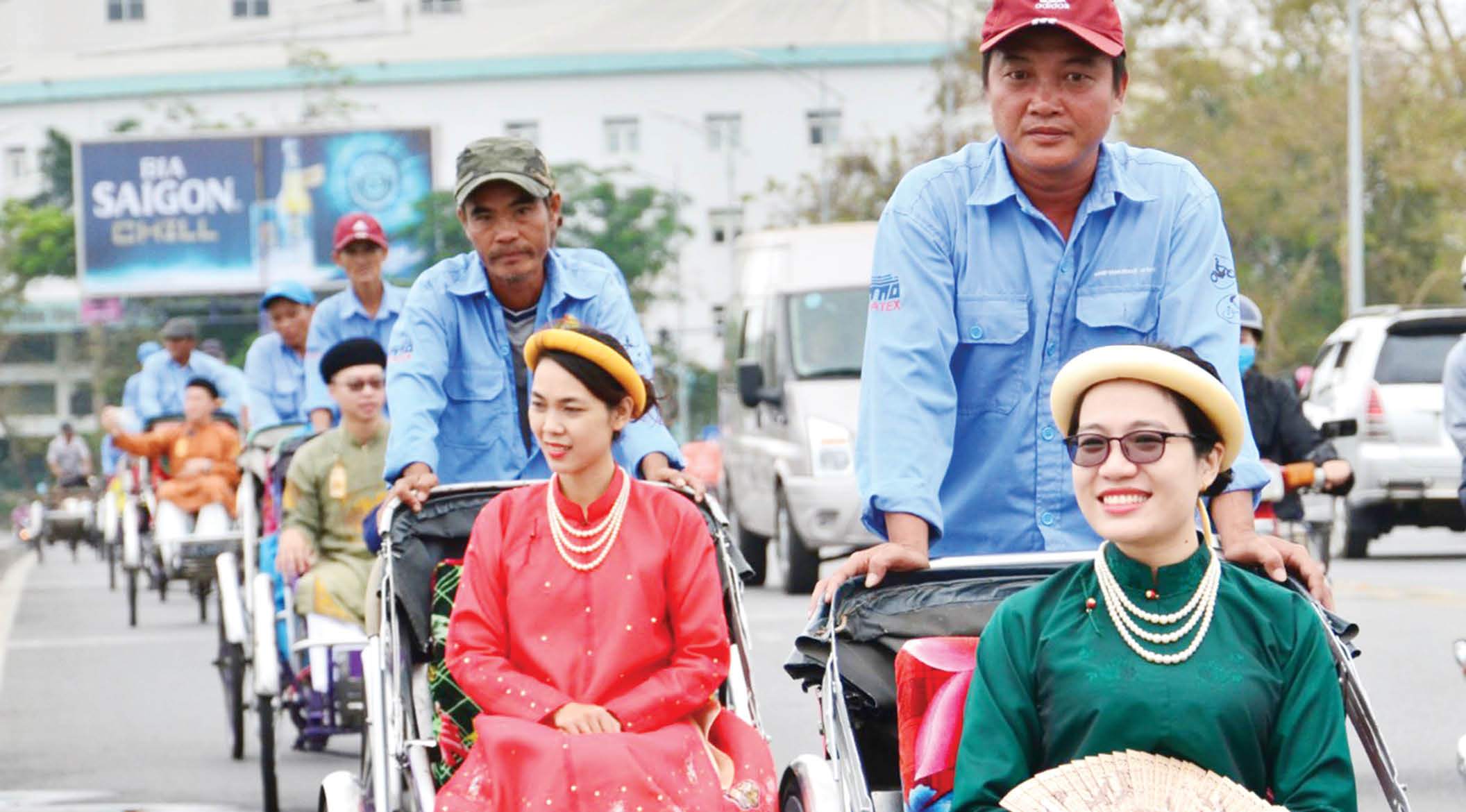 Khẳng định và phát huy văn hóa truyền thống