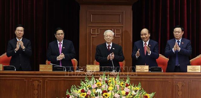 Danh sách Bộ Chính trị, Ban Bí thư và Chủ nhiệm Ủy ban Kiểm tra Trung ương khóa XIII