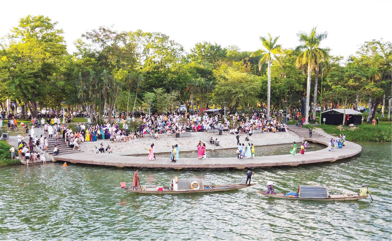 Hấp dẫn  thu hút cộng đồng từ không gian mở