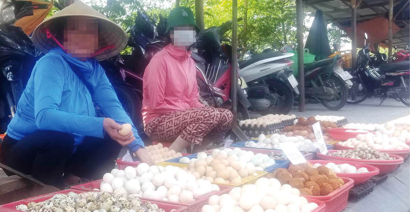 Buôn bán gia cầm trôi nổi Hiểm họa khôn lường