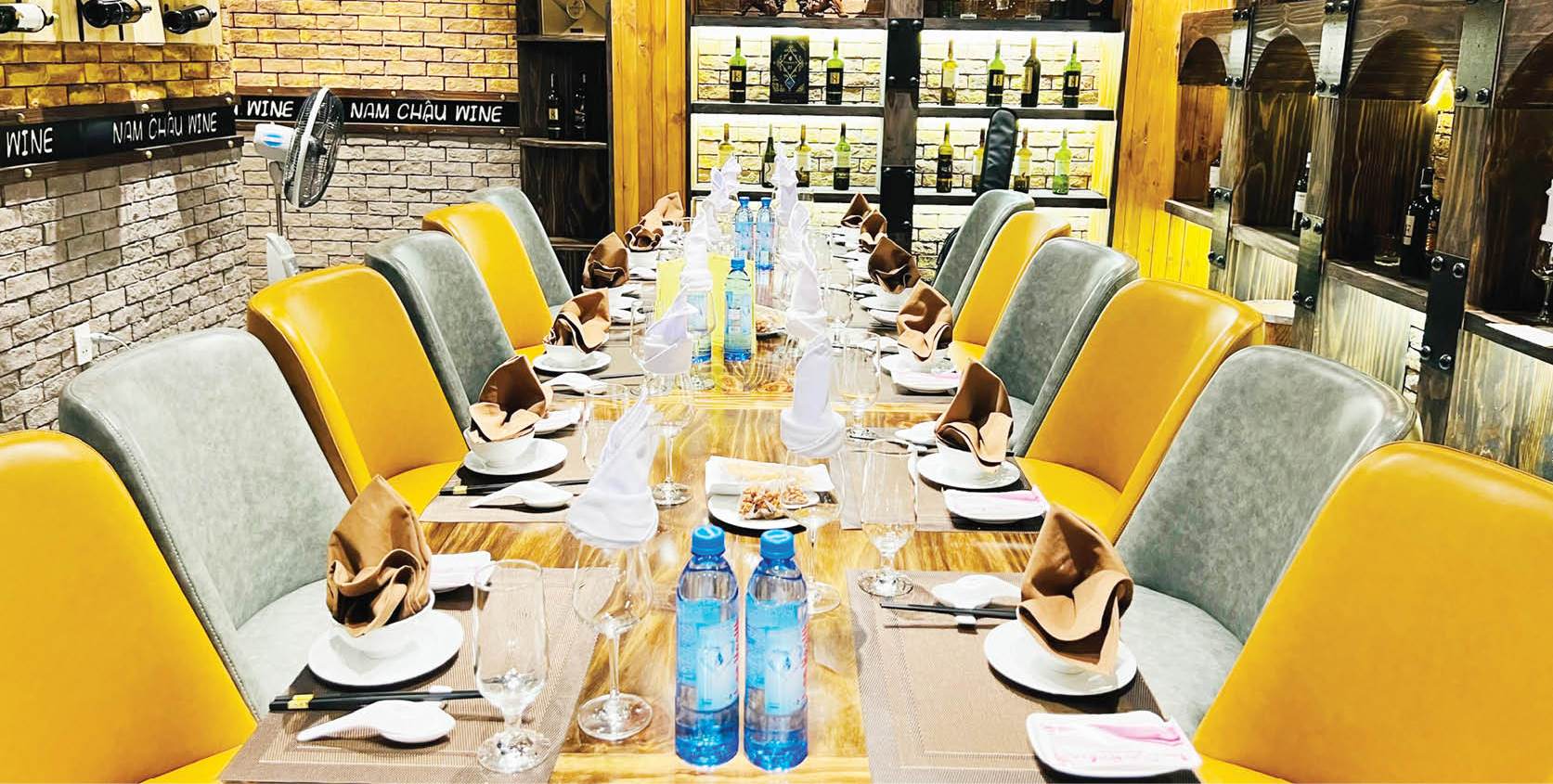 Đóng đoàn khách VIP vờ đặt suất ăn lừa tiền