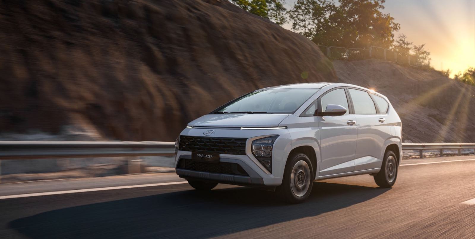 Bộ Tài chính bác đề xuất giảm 50 lệ phí trước bạ ô tô