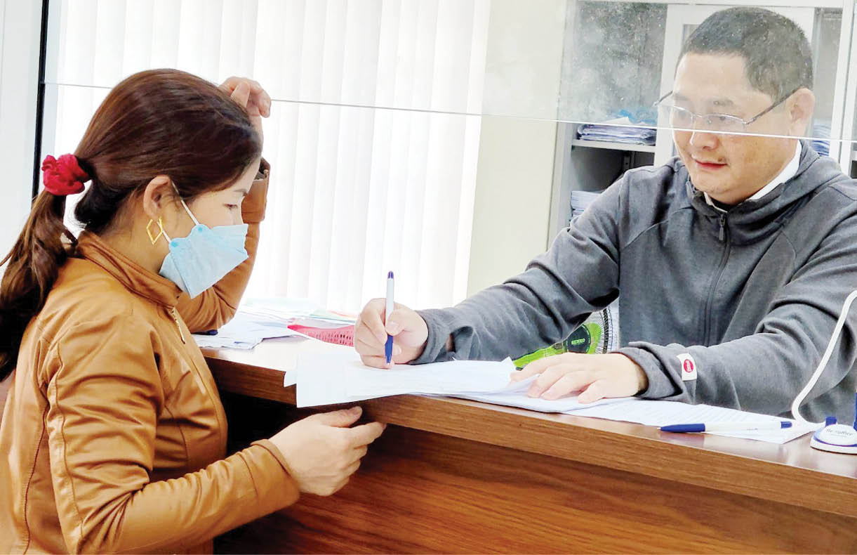 Tuyên truyền lợi ích để hạn chế rút BHXH một lần