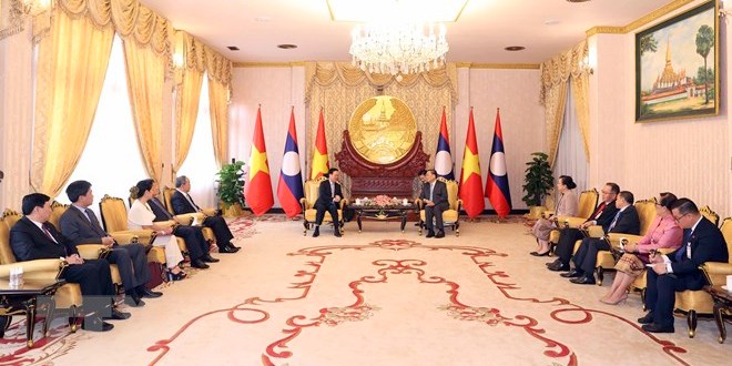 Các thế hệ vun đắp cho mối quan hệ hữu nghị đặc biệt Việt-Lào