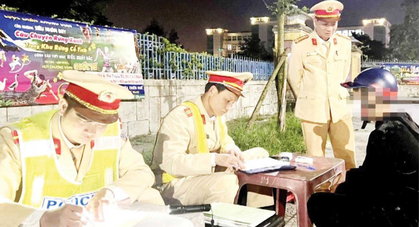 Tạo thói quen “đã lái xe, không uống rượu, bia”