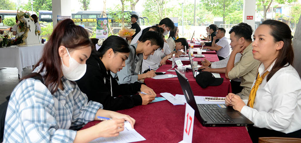 2 845 vị trí việc làm cho sinh viên vừa tốt nghiệp ngành du lịch