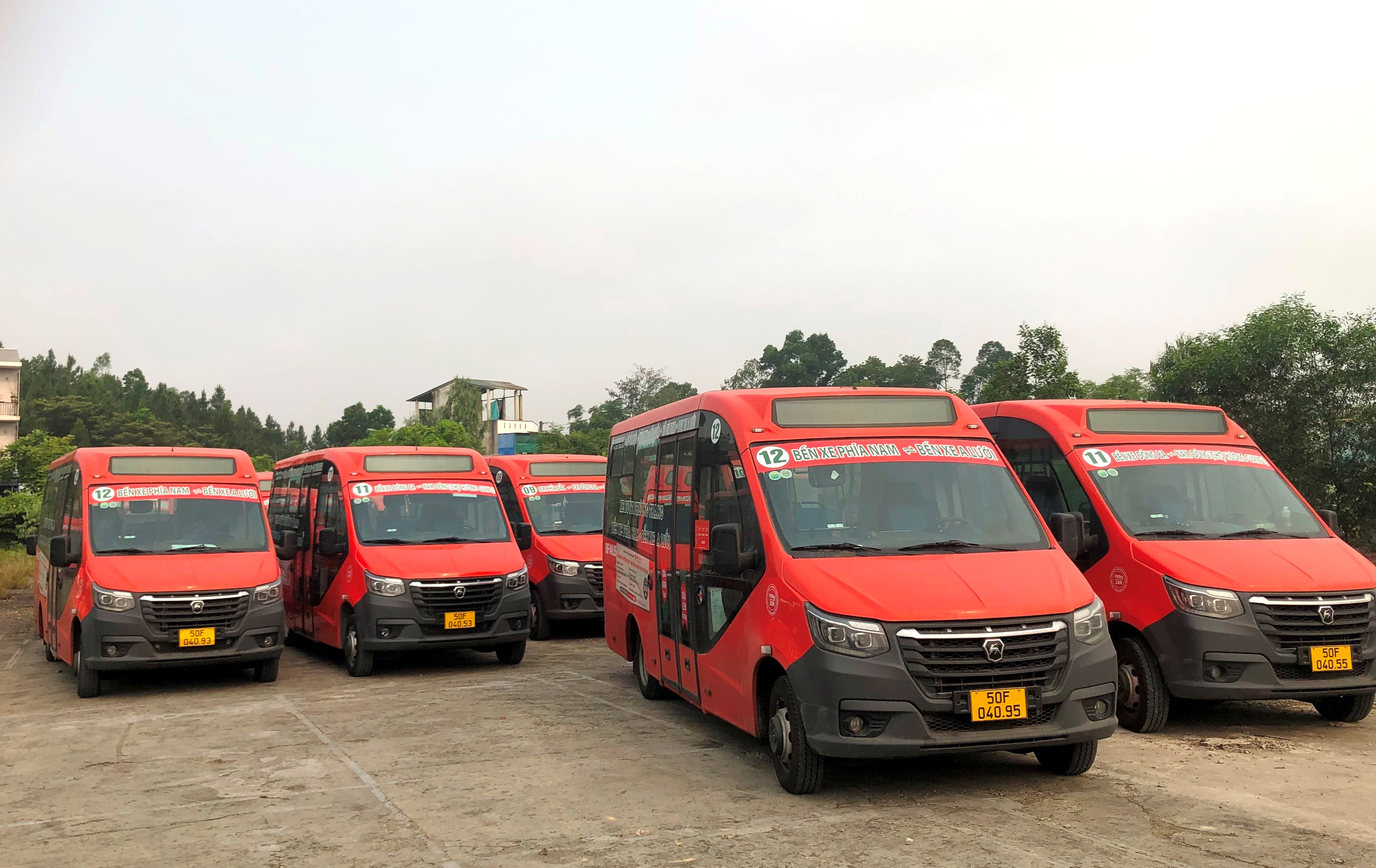 Công ty CP Xe khách Phương Trang đưa 76 xe buýt mới vào hoạt động