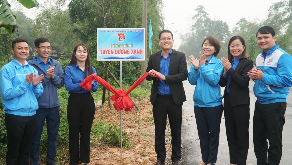 Gần 1,7 tỷ đồng hỗ trợ người dân trong Tháng Thanh niên 2023