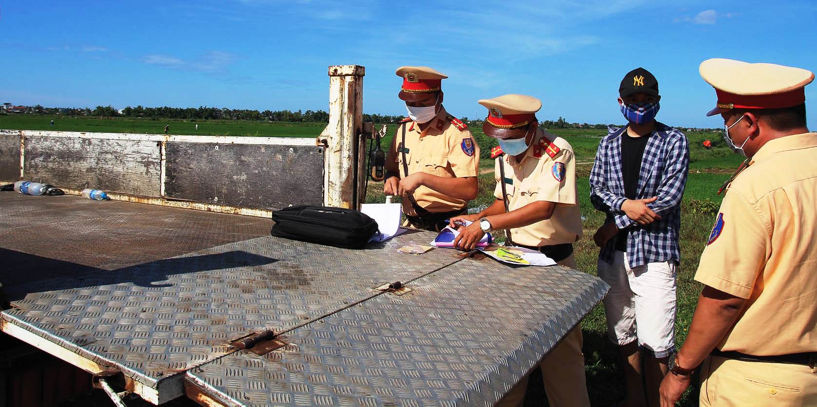 Không làm qua loa, đại khái