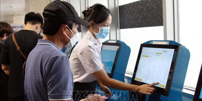 Khuyến cáo hành khách tránh mua phải vé máy bay giả