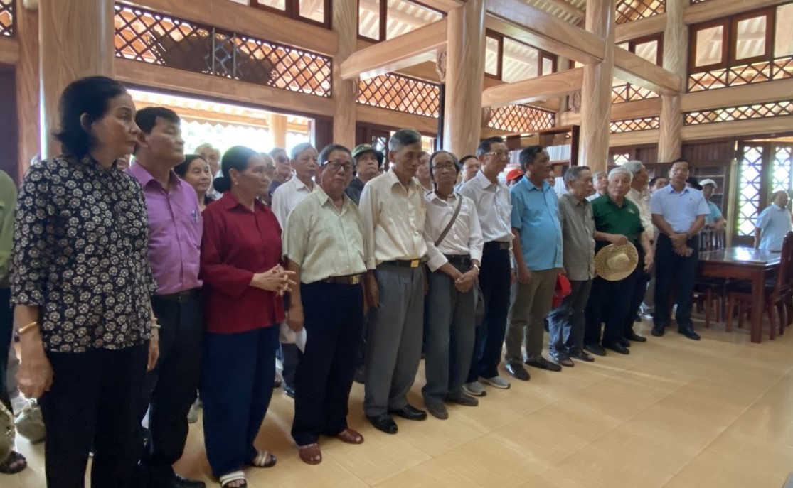 Câu lạc bộ Phú Xuân thăm chiến trường xưa tại huyện A Lưới