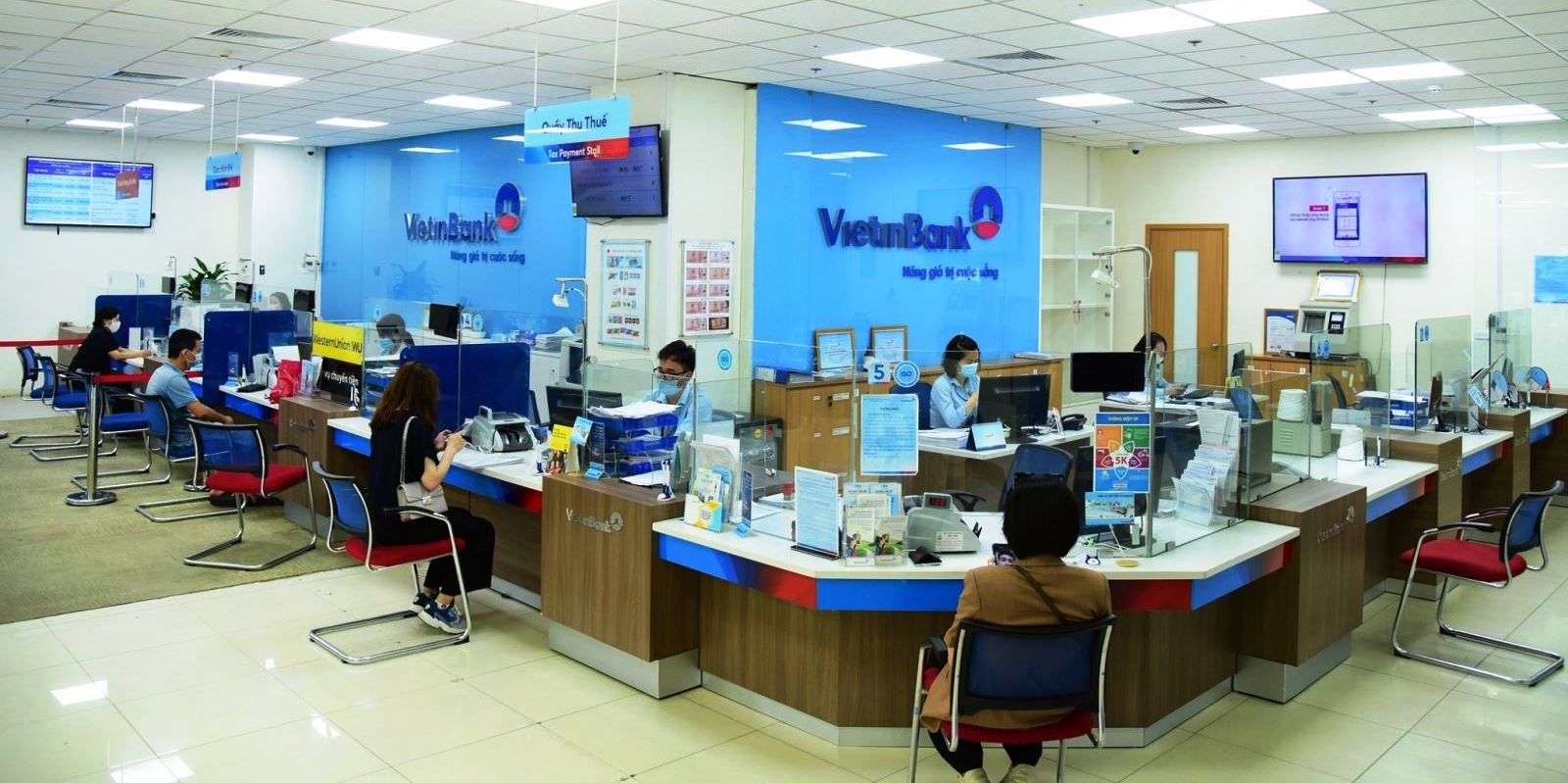 Ngân hàng giảm mục tiêu lợi nhuận trong năm 2023