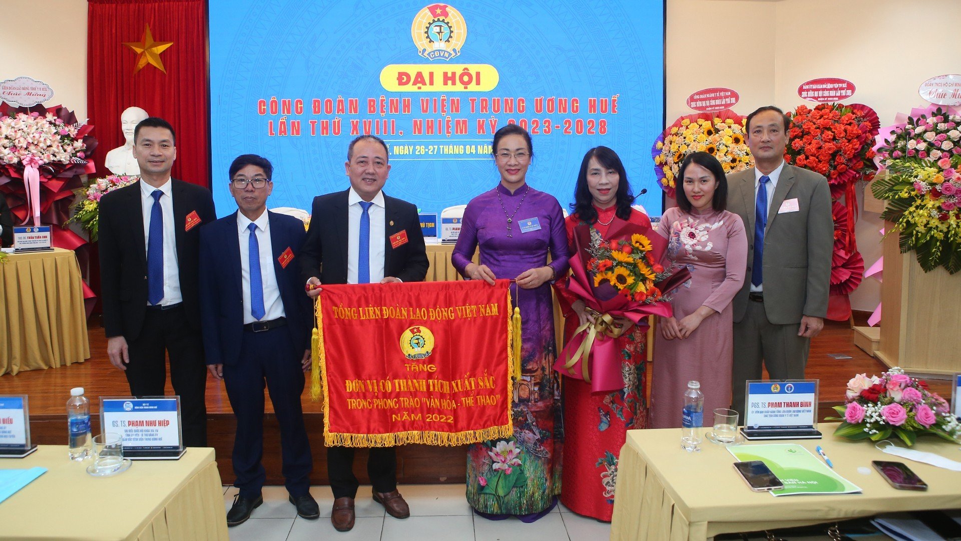 80 công đoàn bộ phận Bệnh viện Trung ương Huế đạt “Công đoàn vững mạnh”