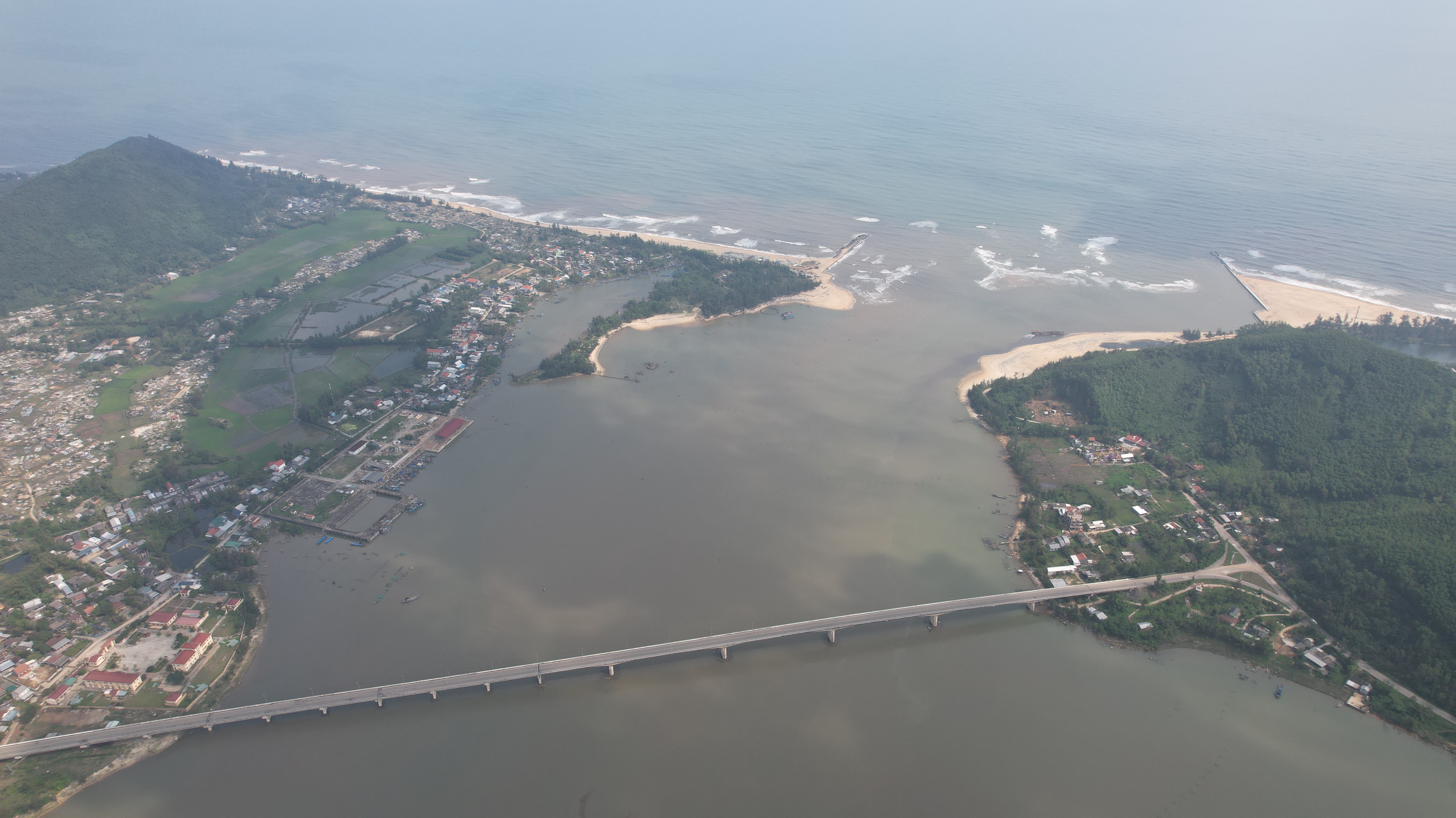 Nuôi cá ong căng trên đầm Lập An