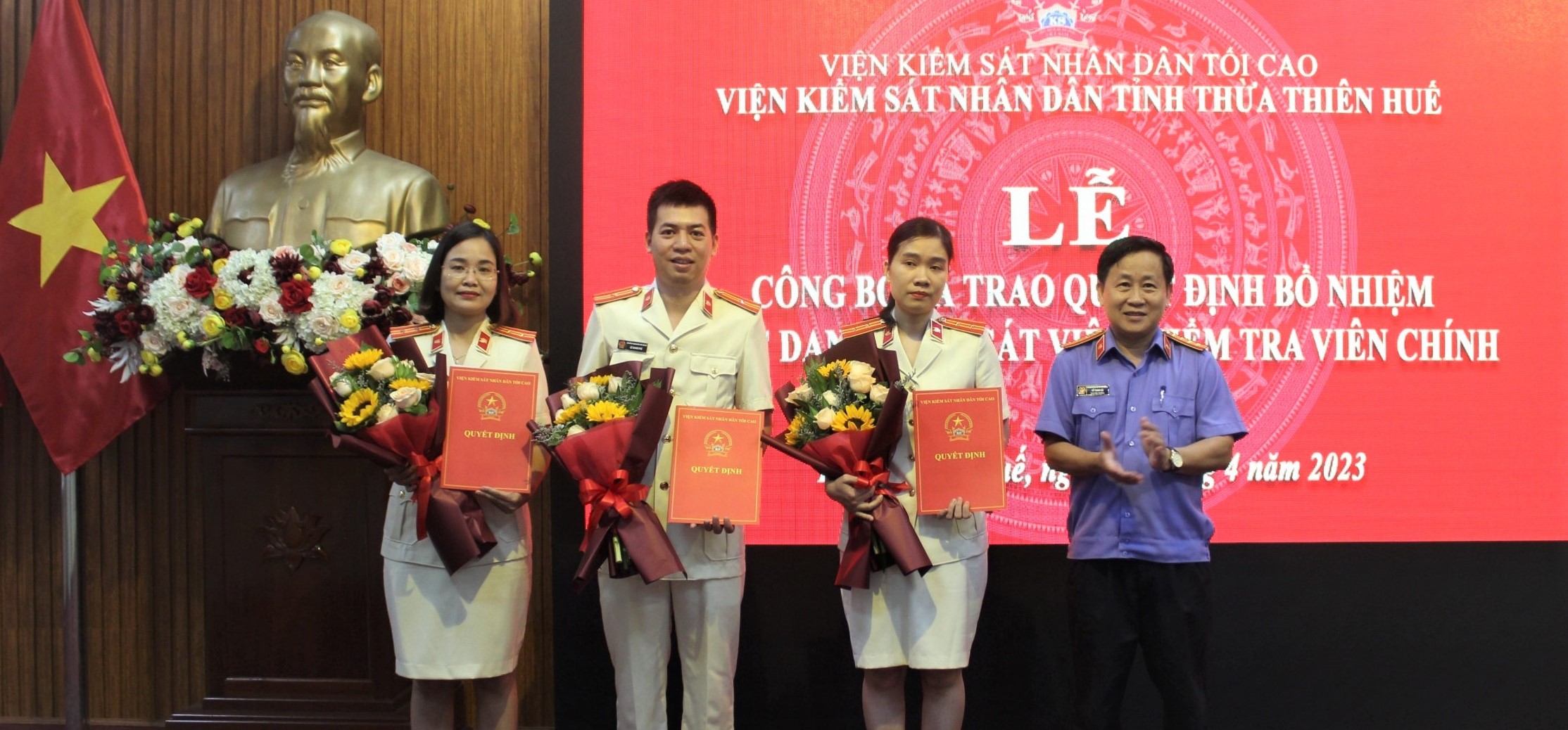 Trao quyết định bổ nhiệm Kiểm sát viên, Kiểm tra viên chính