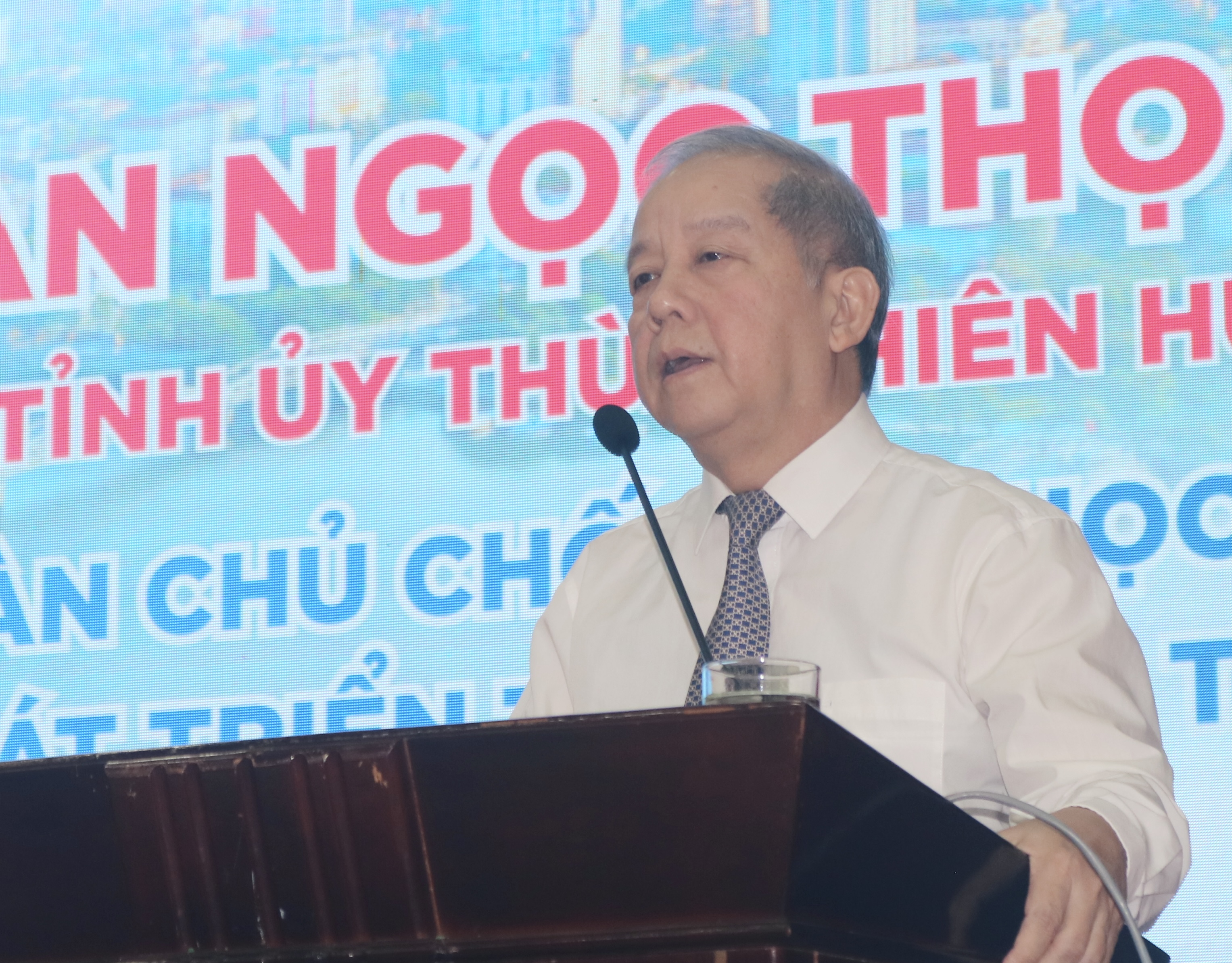 Phát huy trí tuệ và sức sáng tạo của tuổi trẻ Đại học Huế