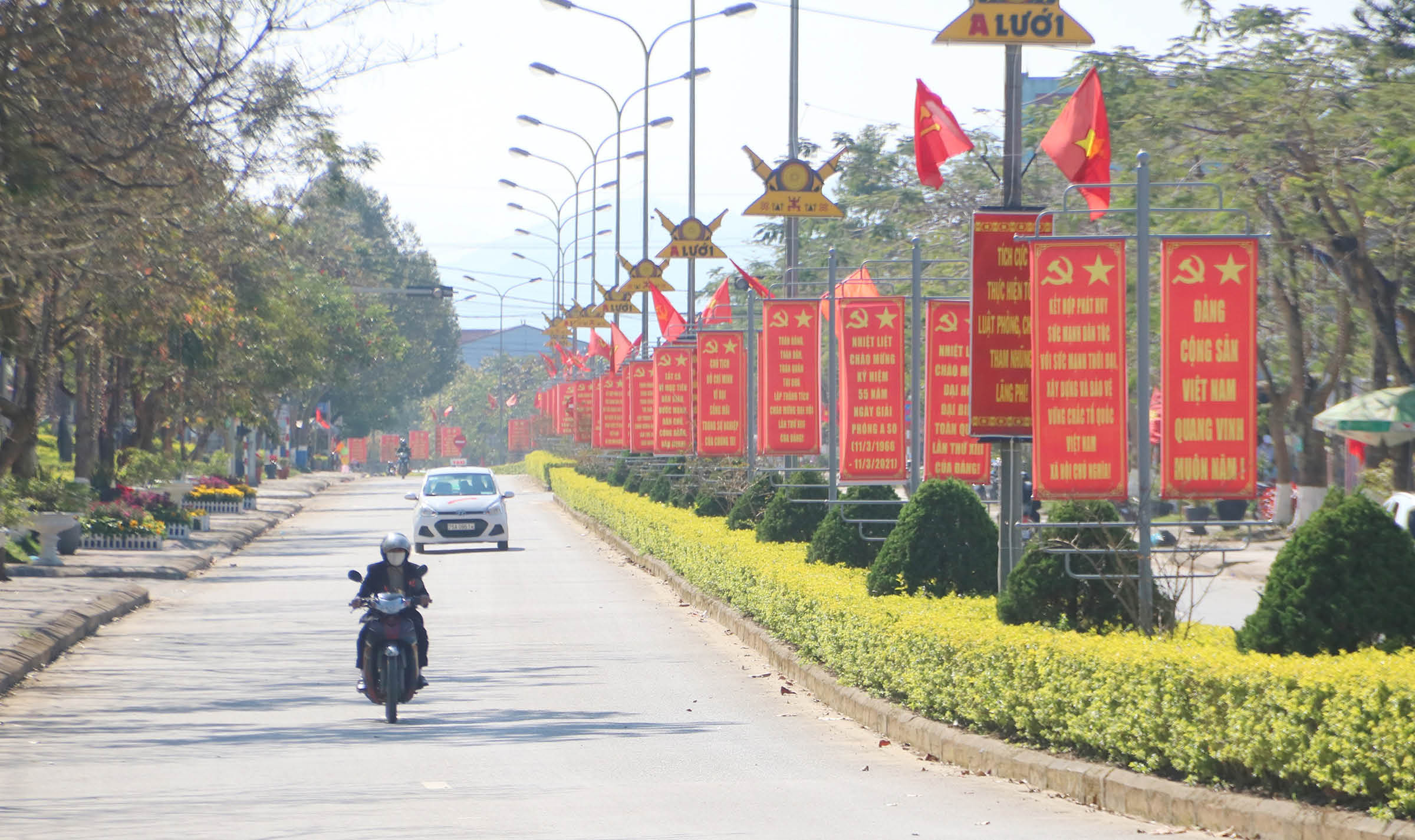 Những người đầu tiên “gieo chữ” ở A Lưới