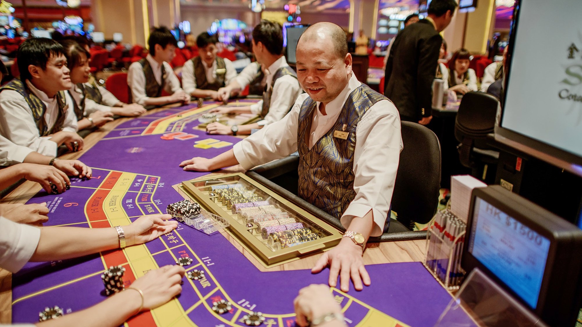 Du khách Trung Quốc đổ xô đến Macao nhân ngày nghỉ lễ 1 5