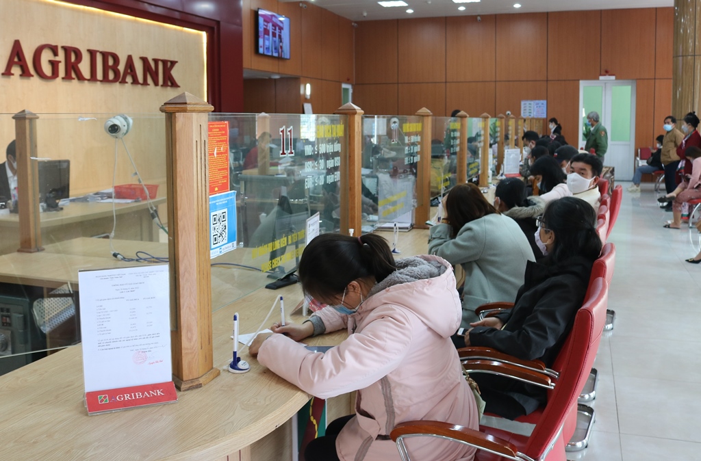 Hướng dòng vốn tín dụng hỗ trợ doanh nghiệp