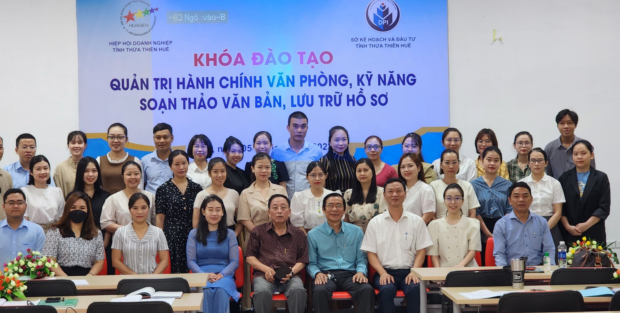 Nâng cao kỹ năng quản trị văn phòng cho doanh nghiệp