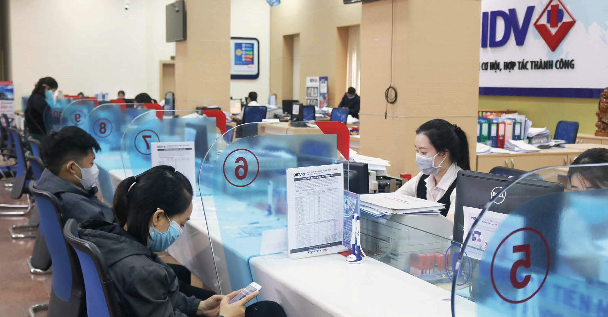 Dòng vốn tín dụng đang được kiểm soát