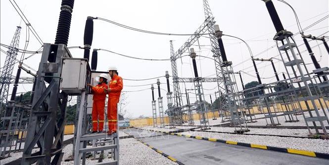 Năm chủ đầu tư dự án điện sạch đồng ý mức giá tạm bằng 50 khung giá phát điện