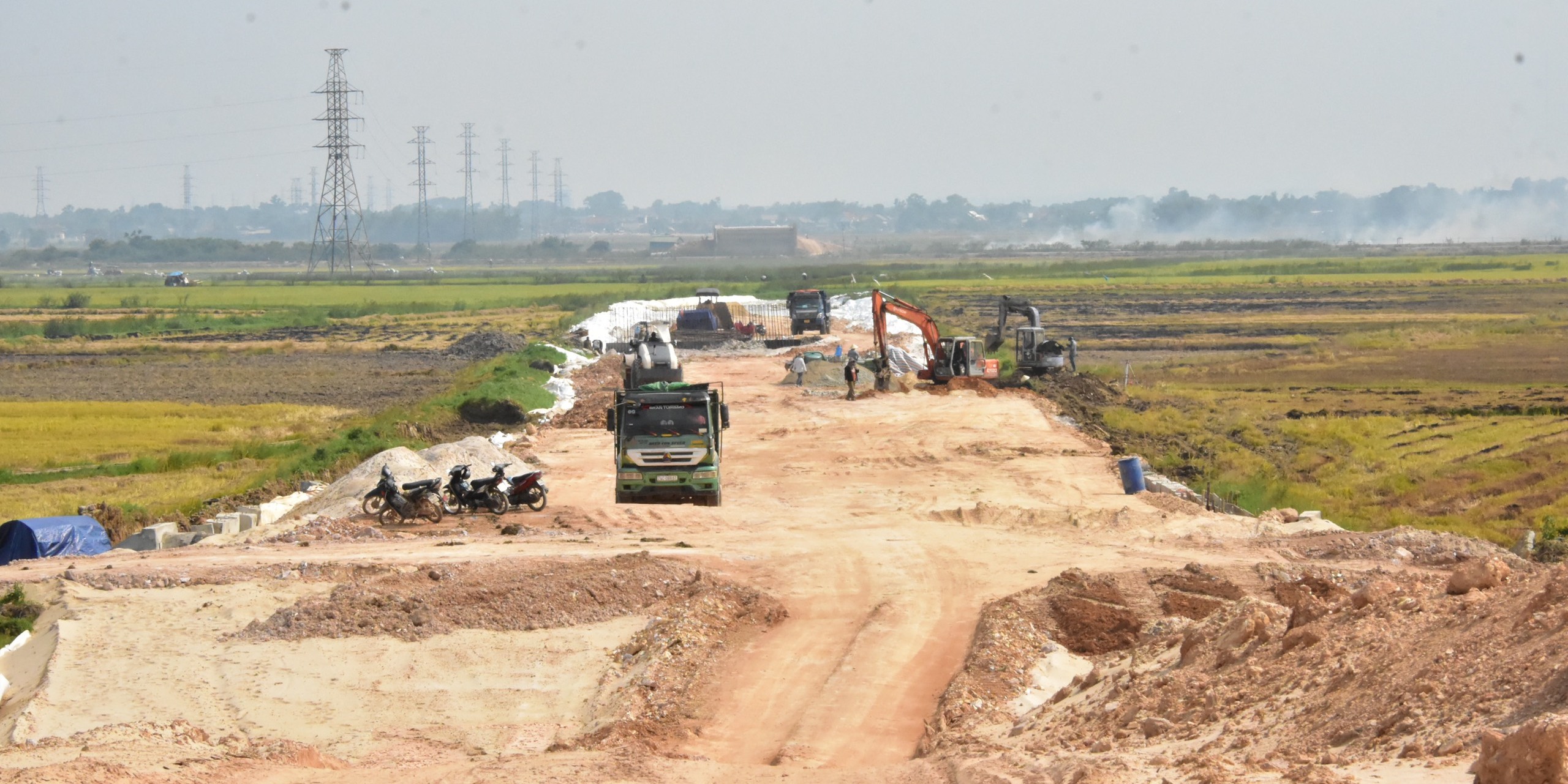 Đẩy nhanh tiến độ Dự án đường Phong Điền - Điền Lộc