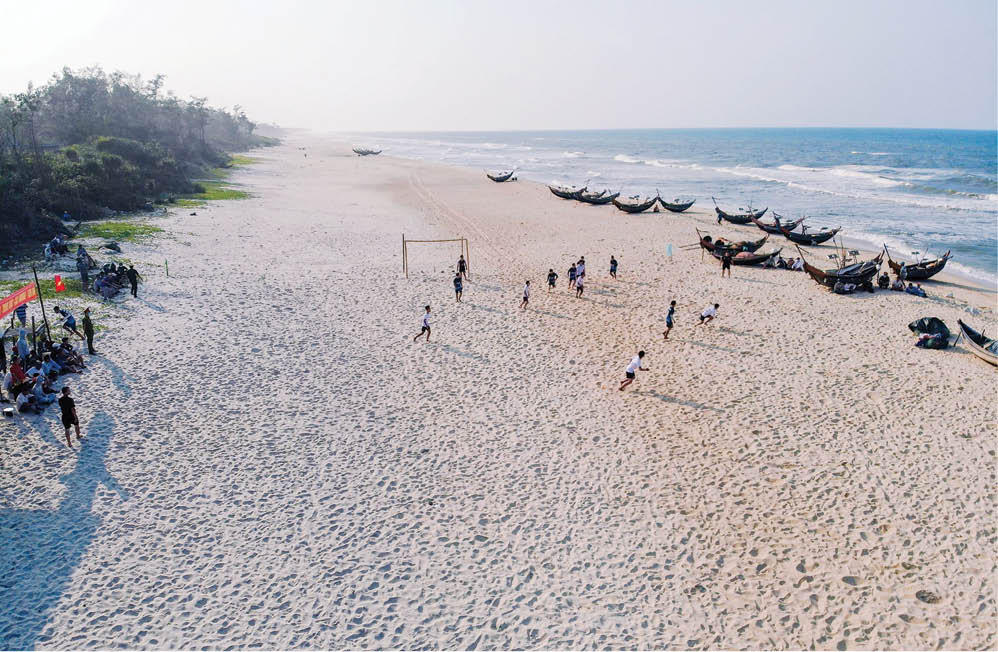 Làm mới du lịch biển, Quảng Điền tự tin đón khách