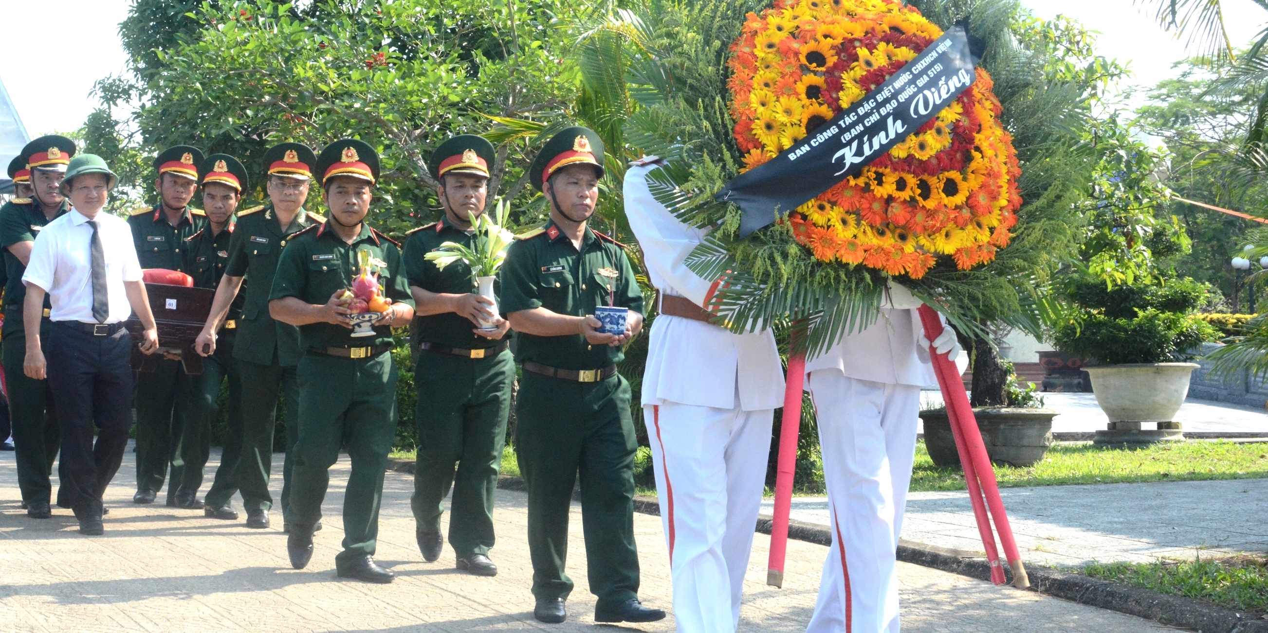 Truy điệu và an táng 16 hài cốt các anh hùng liệt sĩ