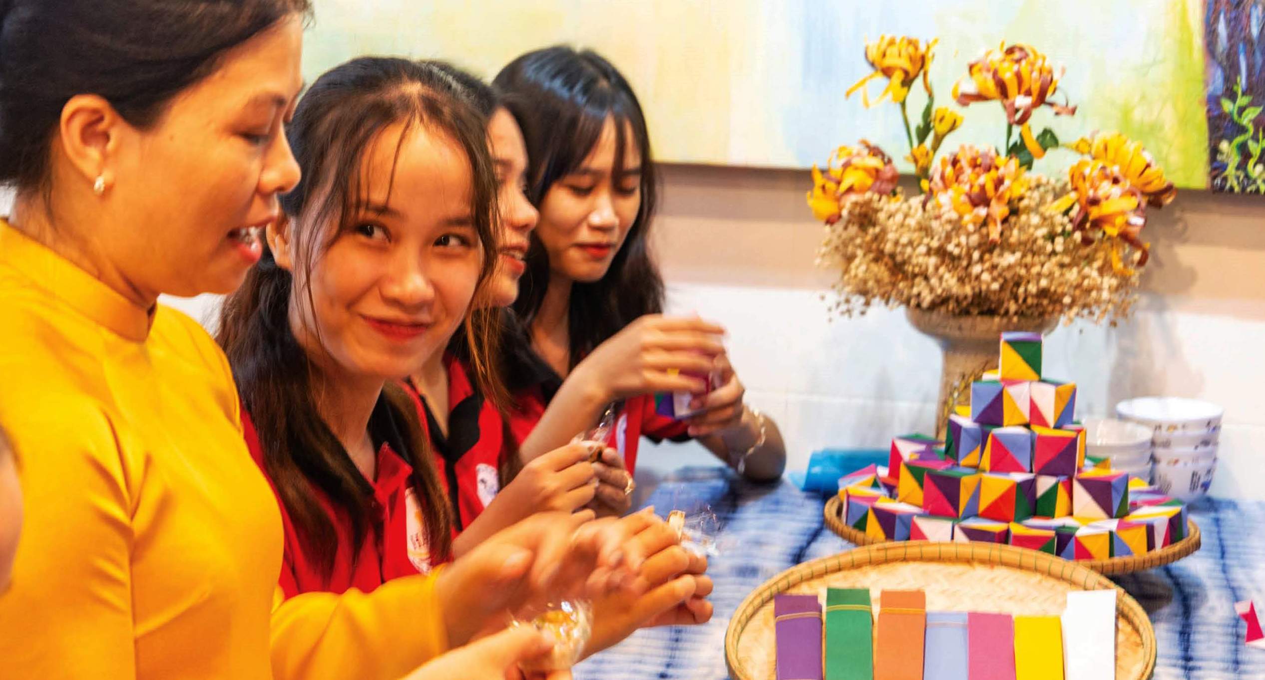 Niềm nở sẽ giải quyết được nhiều điều