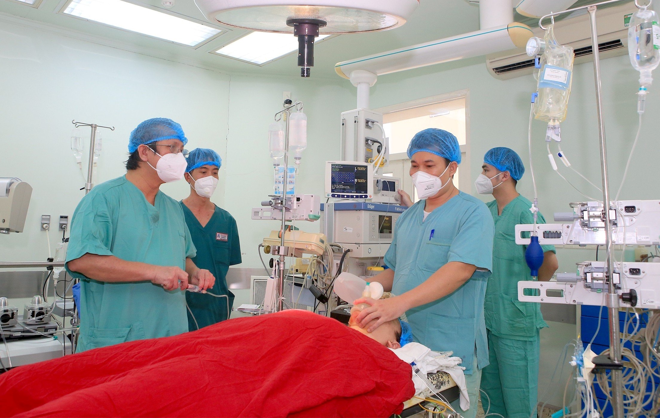 An toàn gây mê hồi sức và giảm đau đa mô thức trong phẫu thuật