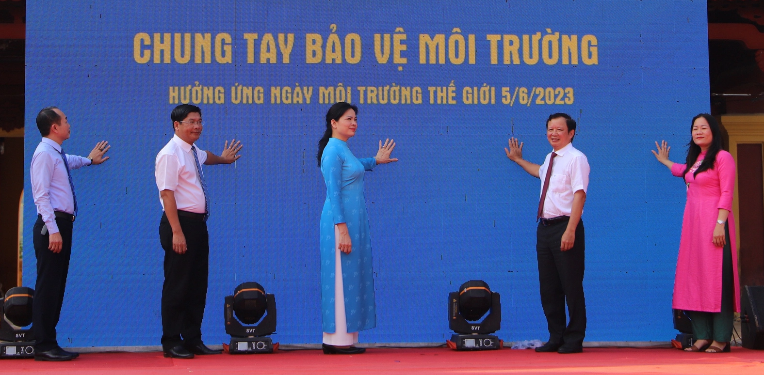 Chung tay bảo vệ môi trường