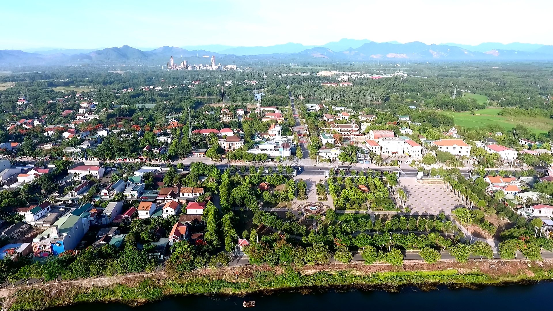 Tứ Hạ xây dựng phường đạt chuẩn đô thị văn minh