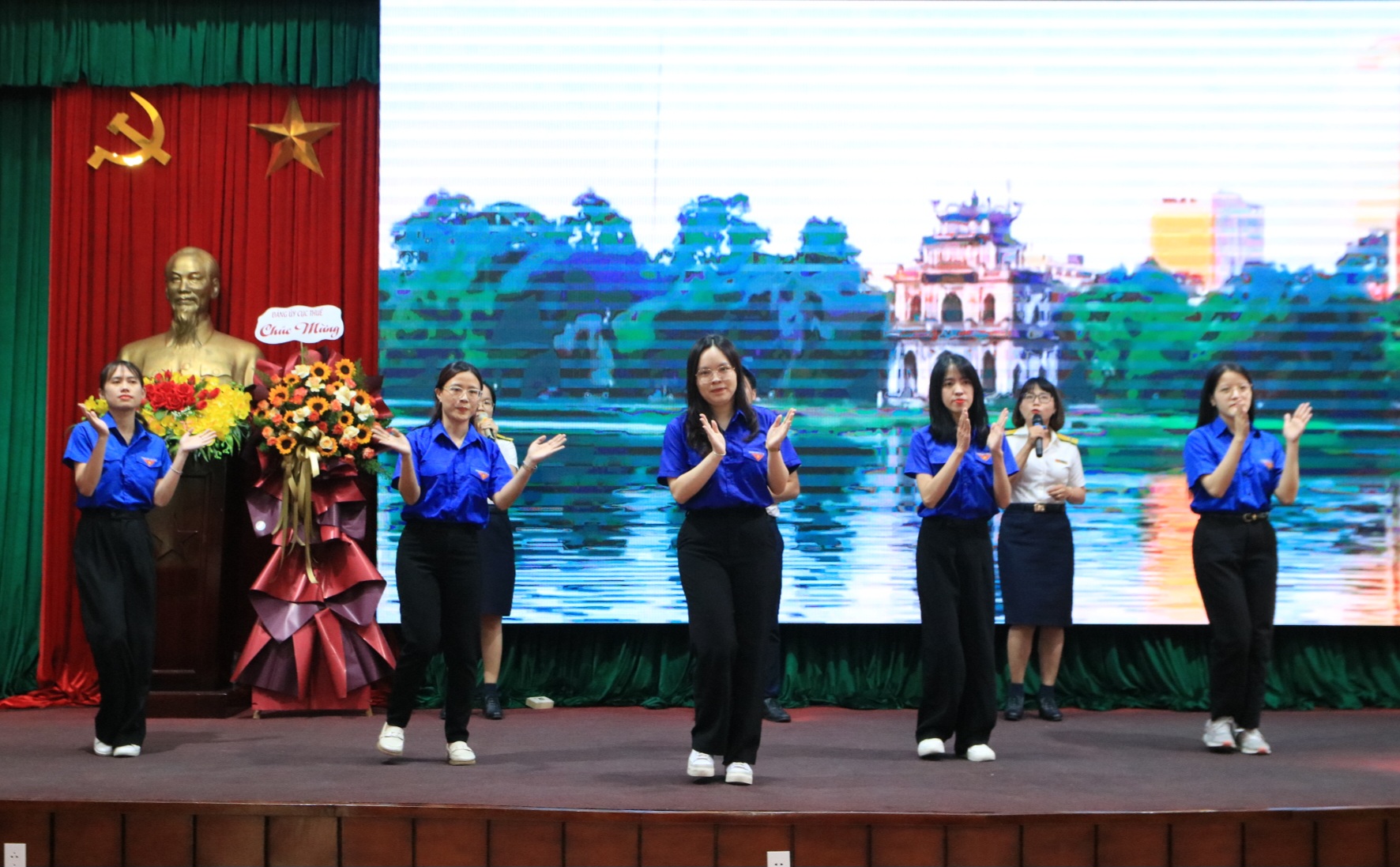 5 đội thi tham gia chung kết cuộc thi “Thanh niên với pháp luật thuế