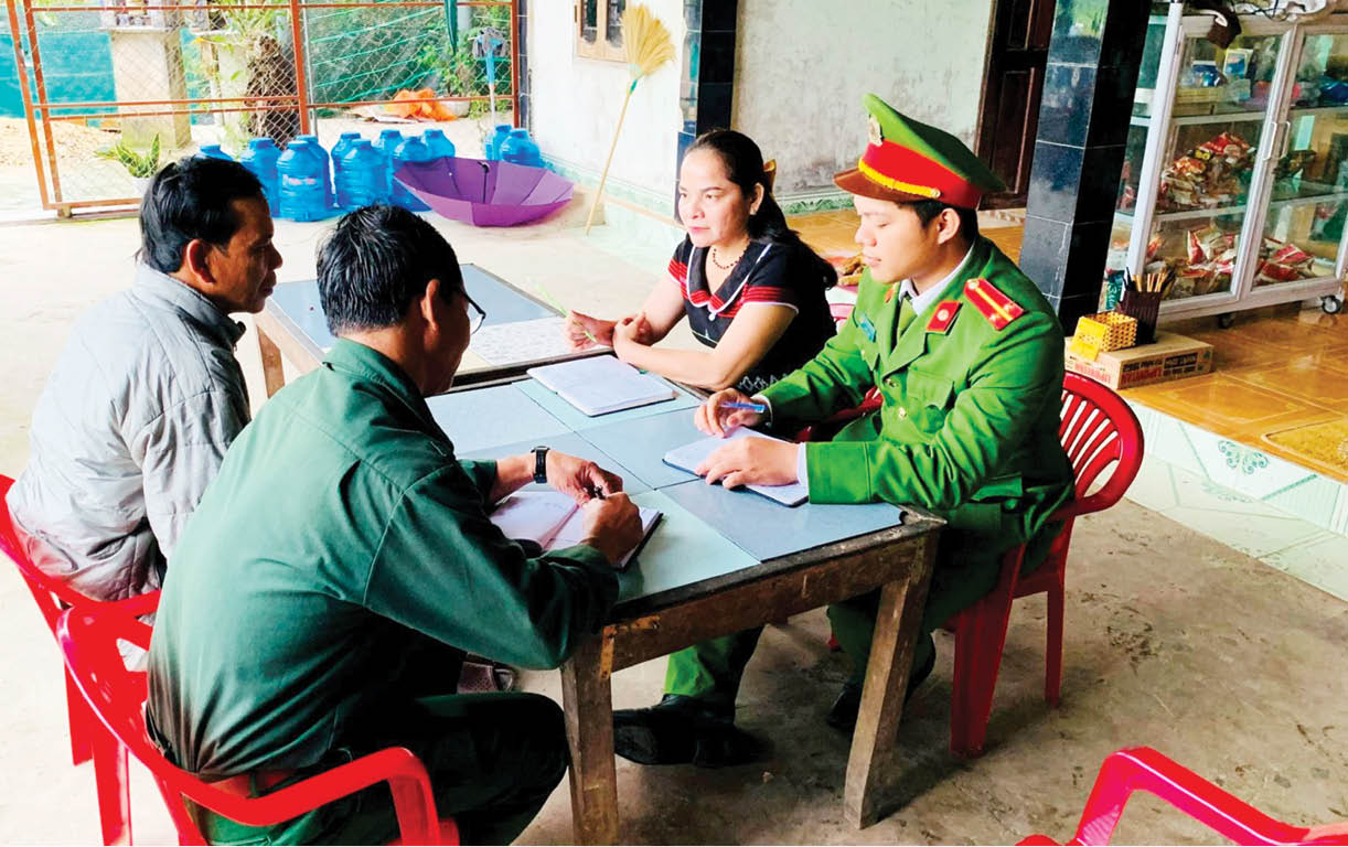 Vượt khó vì quyền lợi người dân