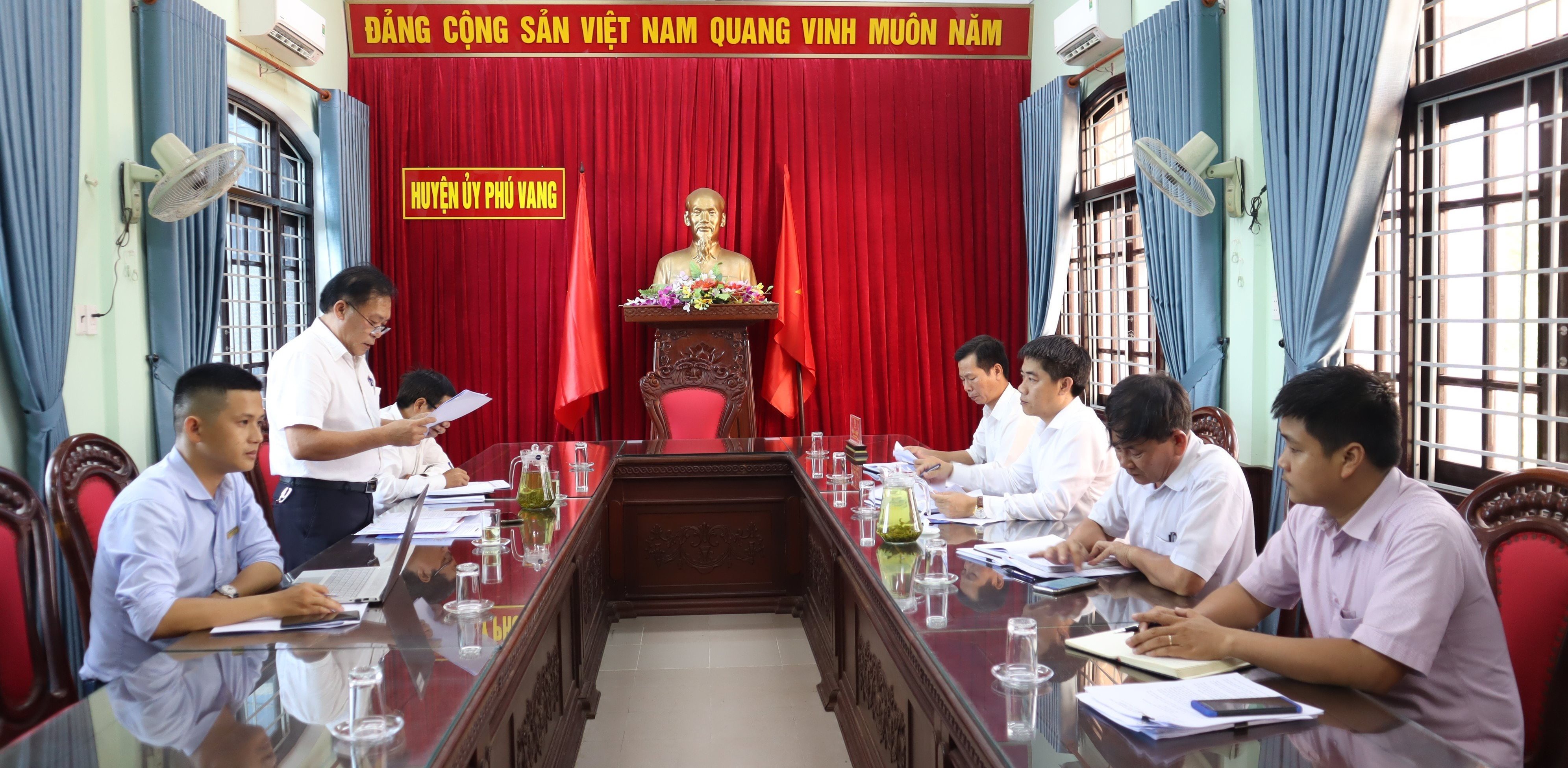 Nâng cao chất lượng phục vụ điện sản xuất và sinh hoạt cho người dân