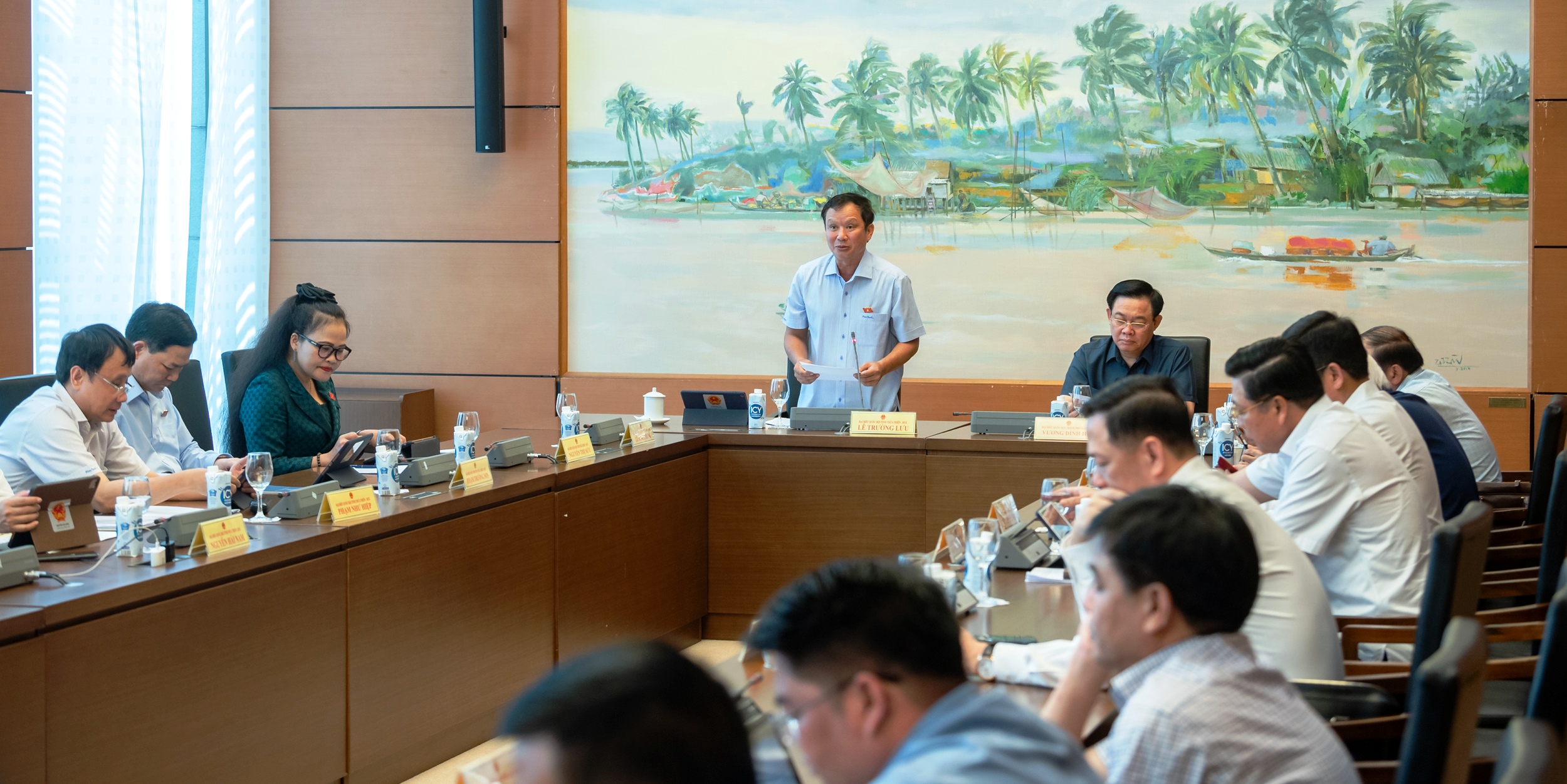 Dự án luật đã đơn giản hóa các thủ tục