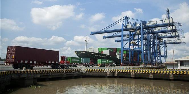 5 tháng, Việt Nam xuất siêu 9,8 tỷ USD