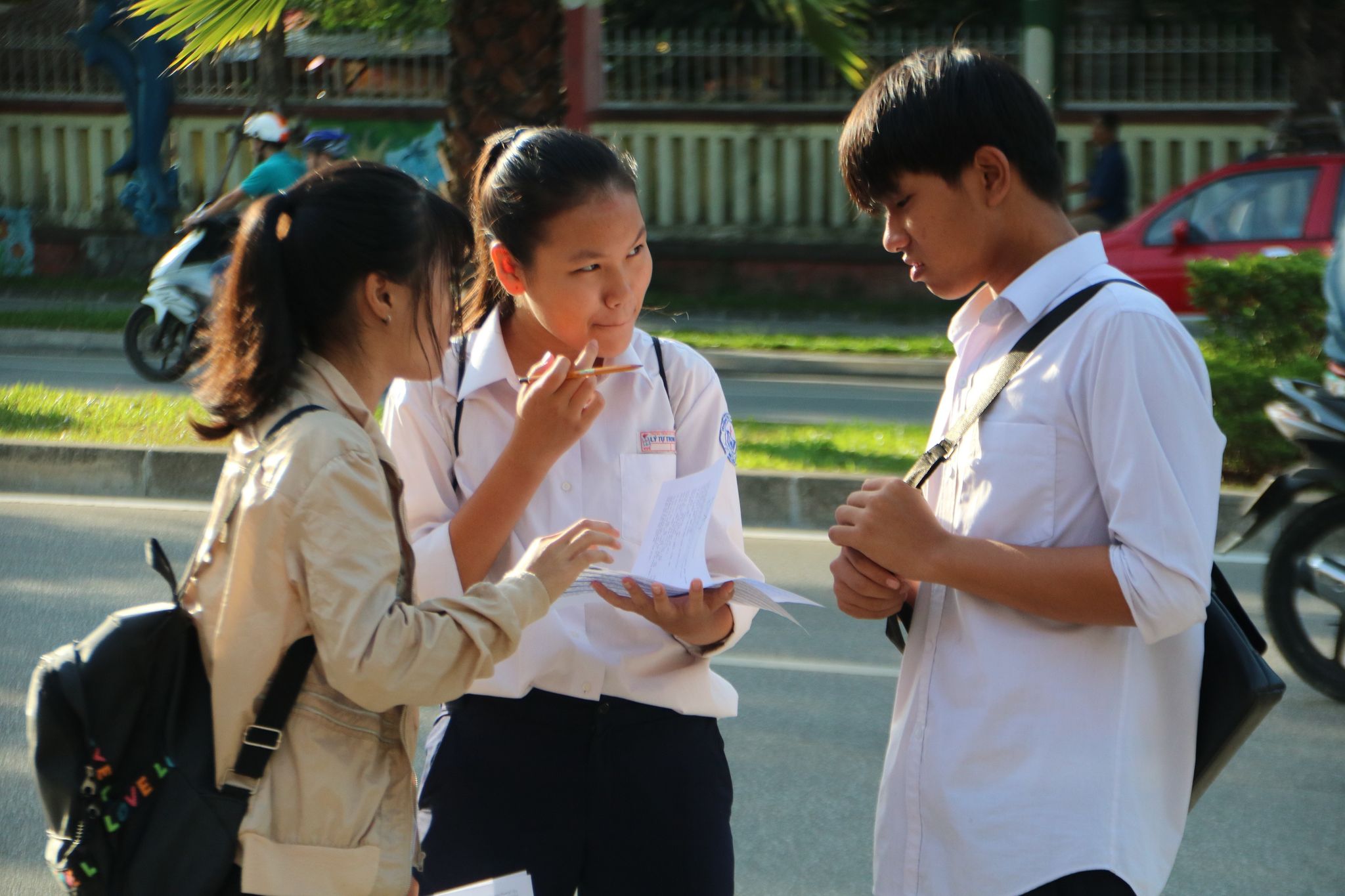 Hơn 15 000 thí sinh dự kỳ thi vào lớp 10