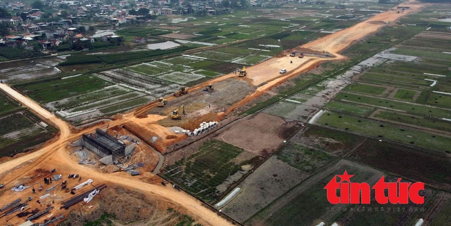 Khởi công 10 dự án giao thông trong quý II 2023